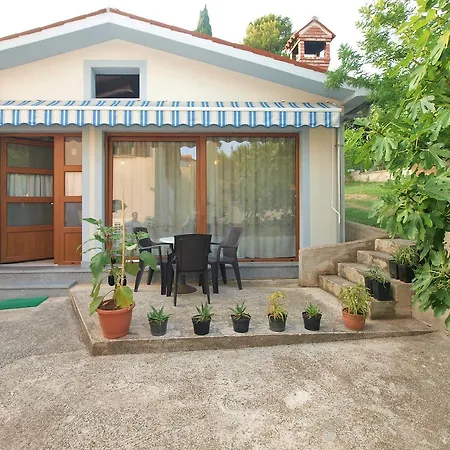 Apartment Ana 1707